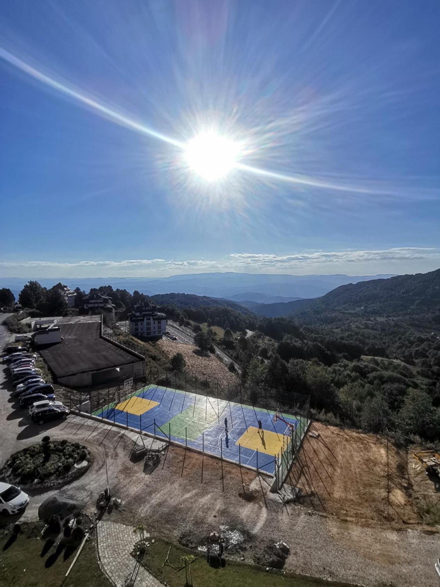Golden Sky - Milmari Resort & Spa Kopaonik Zewnętrze zdjęcie